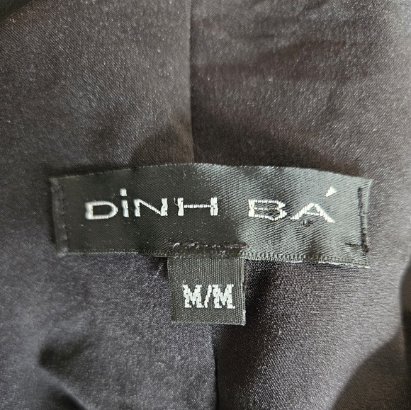 Dinh Ba Feminine Cropped Black Taffeta Jacket - Picture 8 of 8